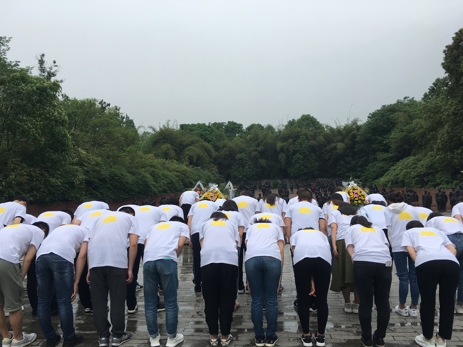 4“傳承紅色夢(mèng)想、凝聚青春力量”主題團(tuán)日活動(dòng).jpg 4“傳承紅色夢(mèng)想、凝聚青春力量”主題團(tuán)日活動(dòng).jpg